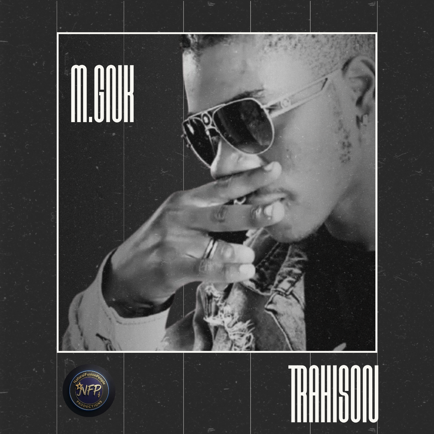 Go listen MGNK Officiel